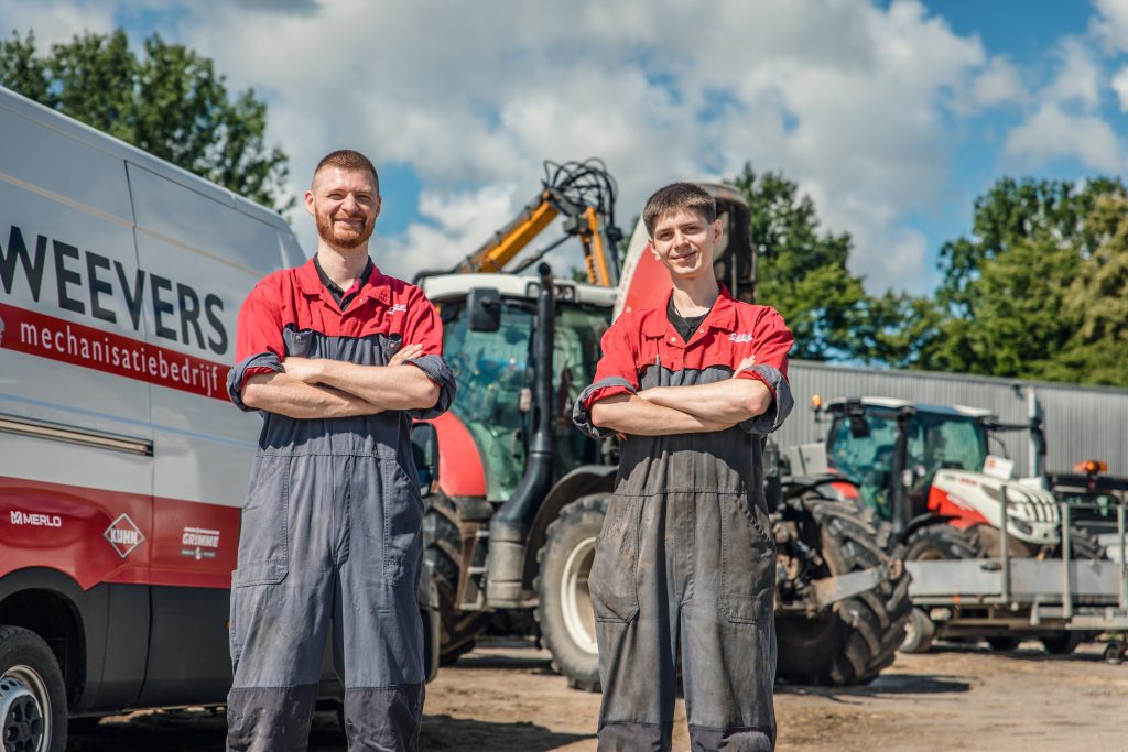 Kom werken bij het team van Weevers mechanisatiebedrijf